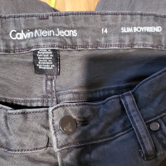 Size 14 Calvin Klein Jeans Gray Slim Boyfriend - Picture 6 of 8